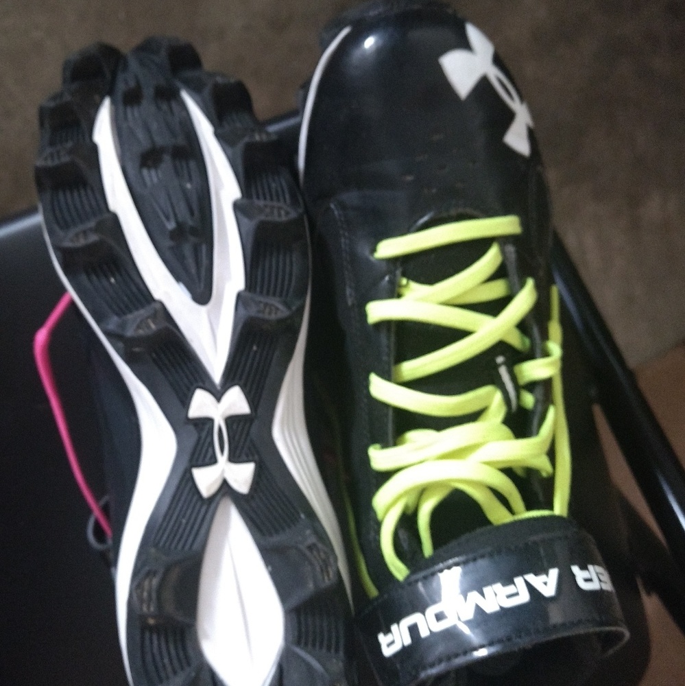 Under Armour kleets - Picture 2 of 5